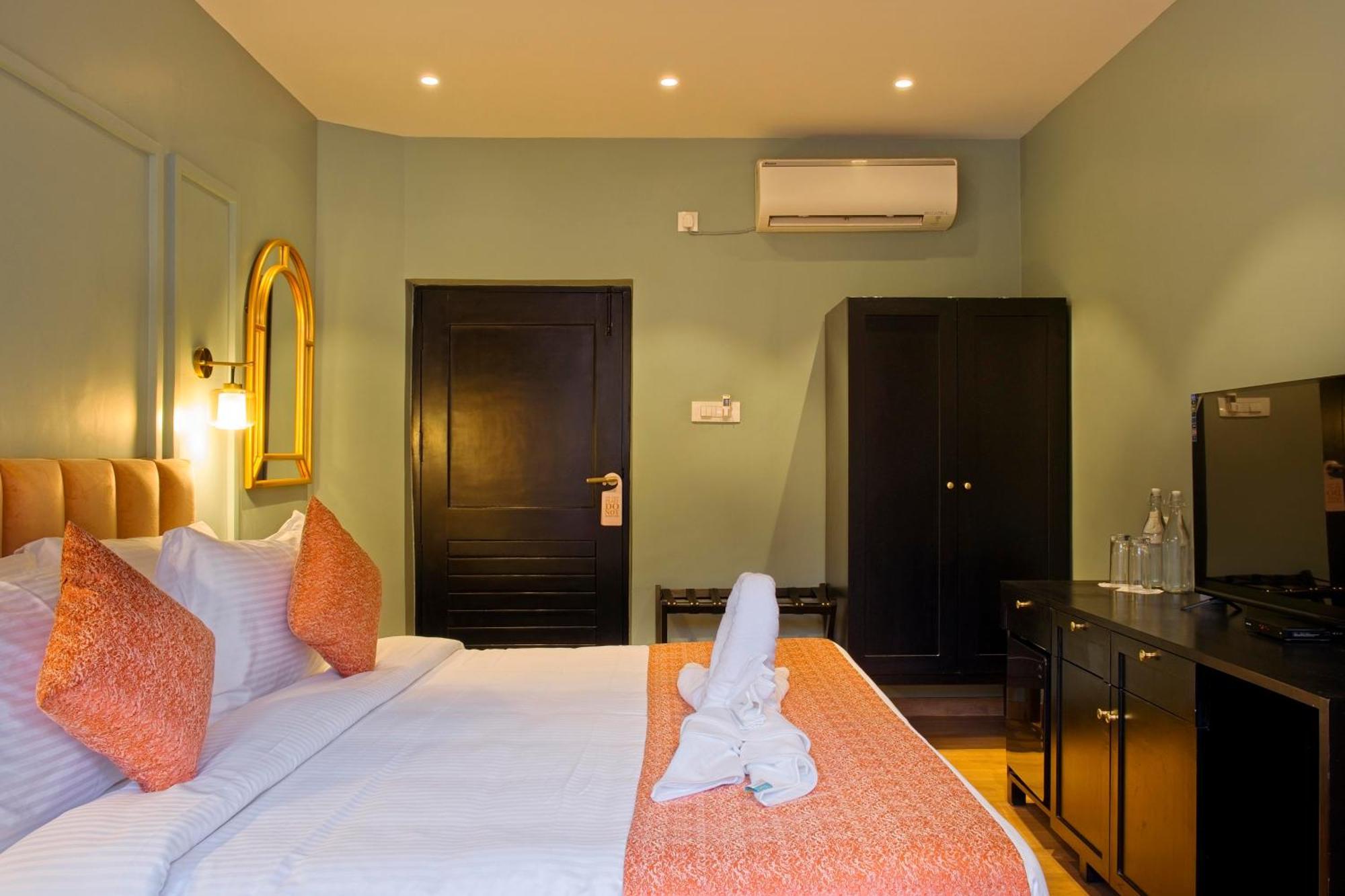 Mademoiselle Boutique Resort And Cafe Vagator Extérieur photo