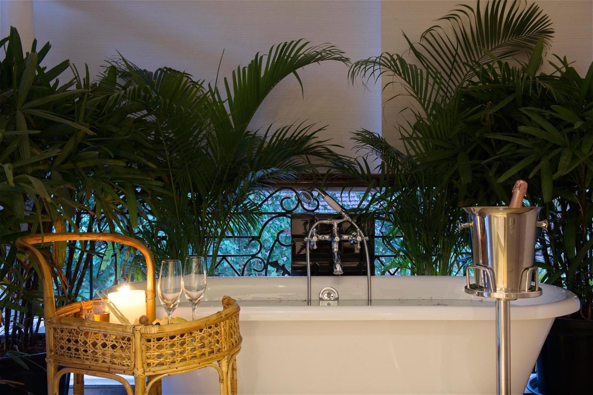 Mademoiselle Boutique Resort And Cafe Vagator Extérieur photo